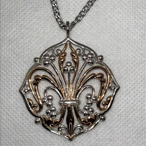 NWOT Sterling Silver Designer Pendant Necklace With Rose Gold Accents By NYC 11